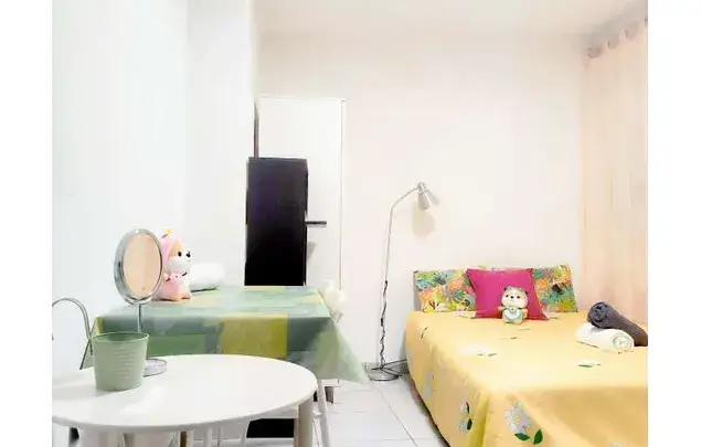 Apartamento 90m2 Madrid 2 Dormitorios Balcon Aire Acondicionado