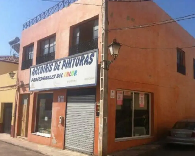 Local en Venta en Pilas 117.6 m2