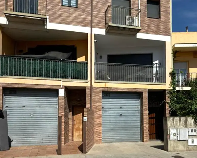Casa Unifamiliar 215m2 3 Habitaciones Vilafant