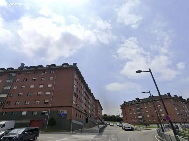 Piso en Oviedo para inversores - Sin posesion