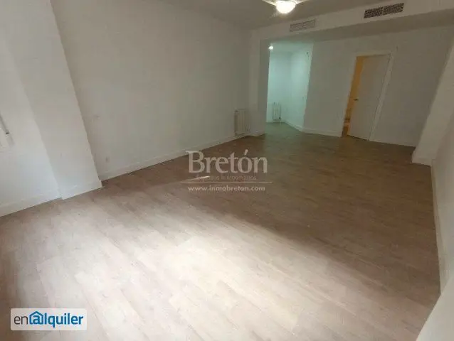 Alquiler Piso Reformado 4 Dormitorios Cerca Universidad