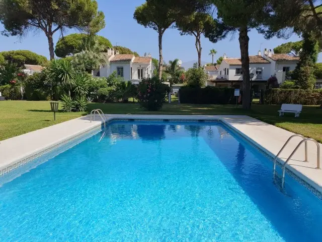 Adosado de 3 Dormitorios en venta Benamara, España