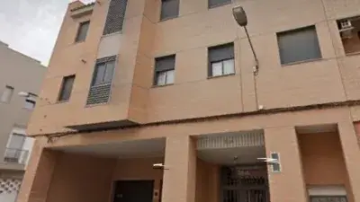 Piso en venta en Avenida de los Cameranos