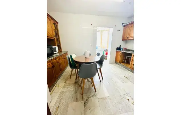 Alquiler Apartamento 4 Dormitorios Córdoba Estudiantes