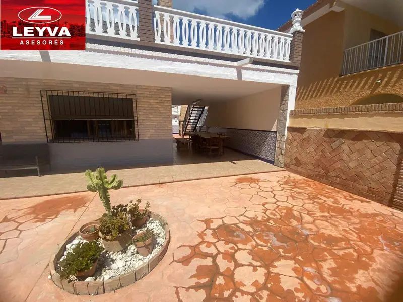 Chalet en Venta Bahia Mazarrón Murcia 6 Dormitorios 3 Baños