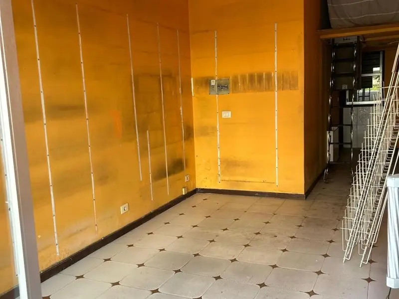 alquiler Local Comercial en Pontevedra, Pontevedra Provincia (893/9216)- Globaliza