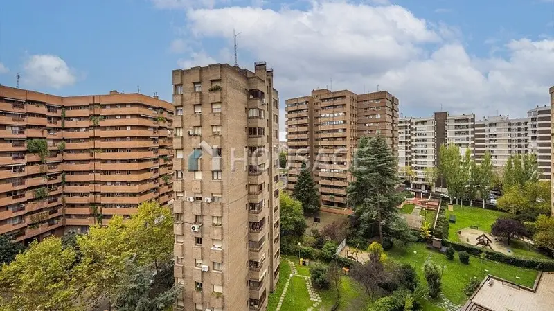 Venta Piso Madrid 4 Dormitorios 2 Baños Terraza Garaje