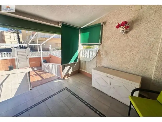 Chalet Adosado en Guardamar del Segura cerca de la Playa