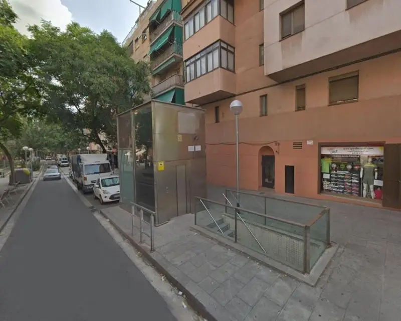 Garaje en venta en Barcelona 23m²