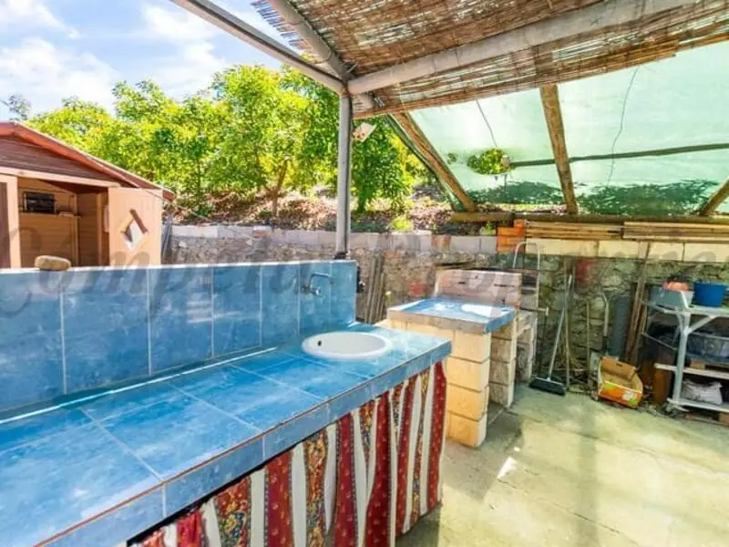 Casa de Campo con Piscina y Arboles Frutales en Competa