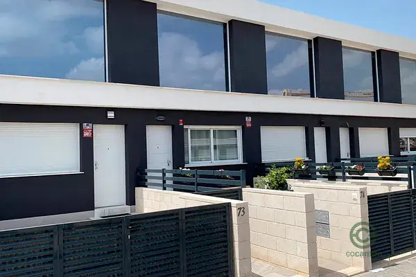 Viviendas Modernas Gran Alacant: 1 a 3 Dormitorios, Piscina y Jardín