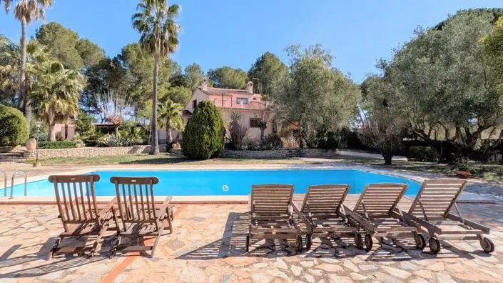 Villa de Lujo 4 Dormitorios en Ontinyent