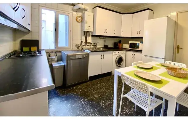 Rent a room in Madrid