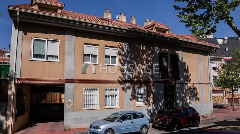 Piso en venta en Alpedrete centro con garaje