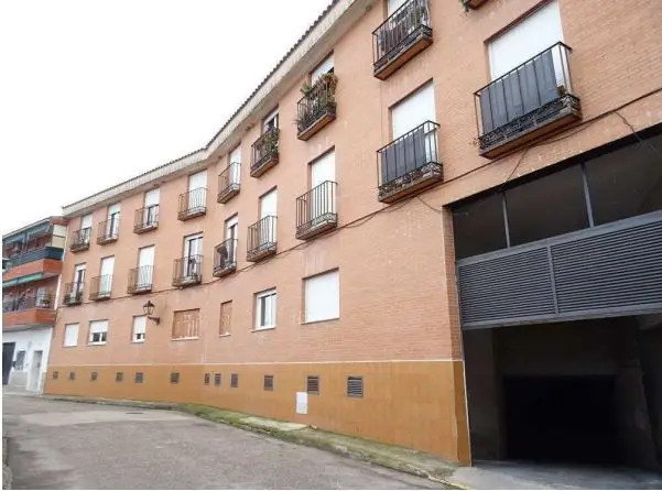 Garaje en venta en Hernan Cortes Velada Toledo