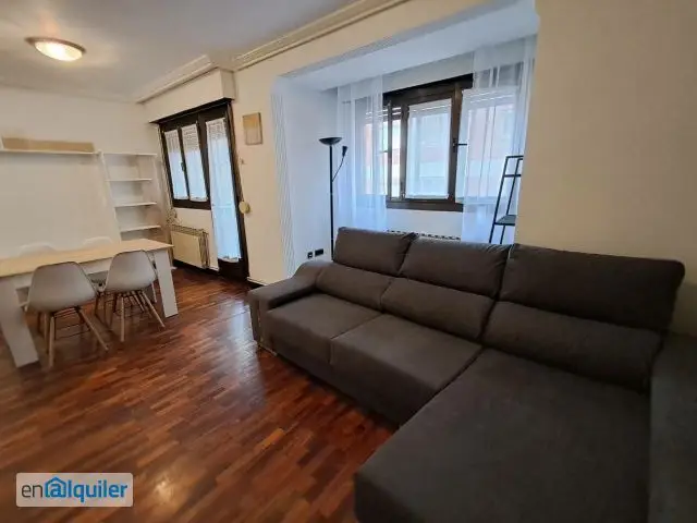 Alquiler piso amueblado ascensor Centro