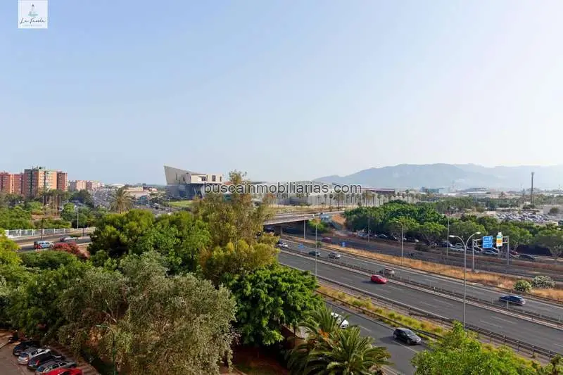 Piso en Venta en Malaga - 4 Dormitorios Santa Cristina