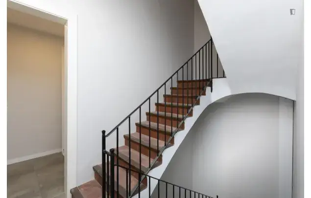 Rent 2 bedroom apartment in l'Hospitalet de Llobregat