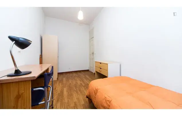 Alquiler Apartamento 9 Dormitorios Madrid Estudiantes