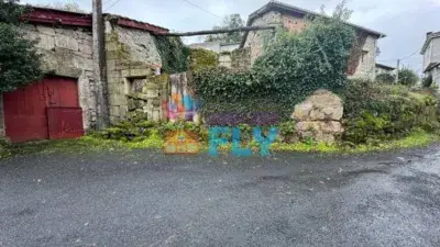 Casa en Vilar de Barrio: oportunidad de reforma integral