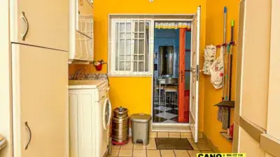 Dúplex en Venta Puebla de Vícar 4 Dormitorios 2 Baños