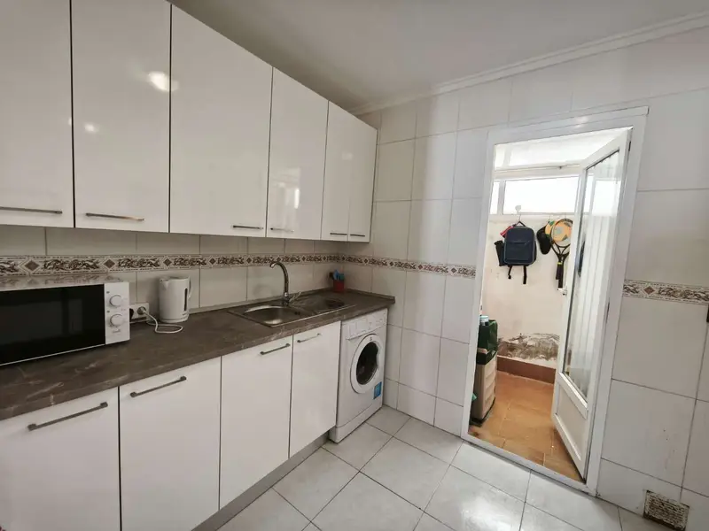 Apartamento en Orihuela Costa con Piscina - Amueblado