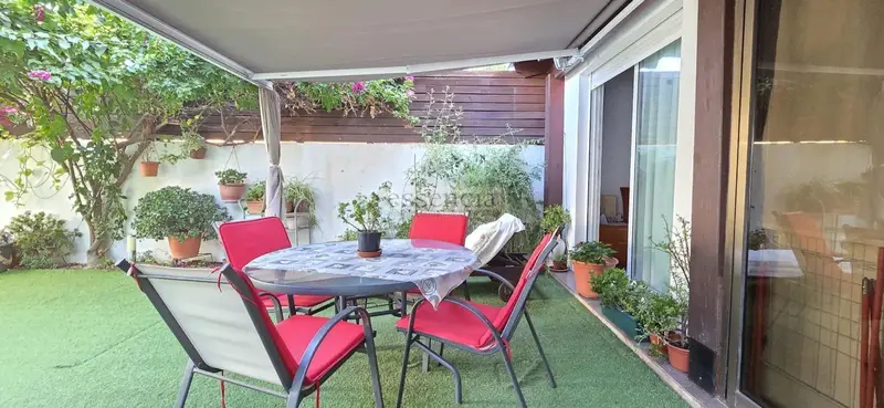 Adosado con Jardin en Beniarjo Valencia 6 Dormitorios
