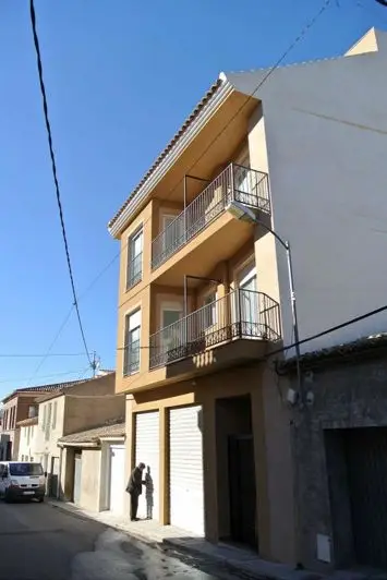 Apartamento 5 Dormitorios Canyada Cerca Villena