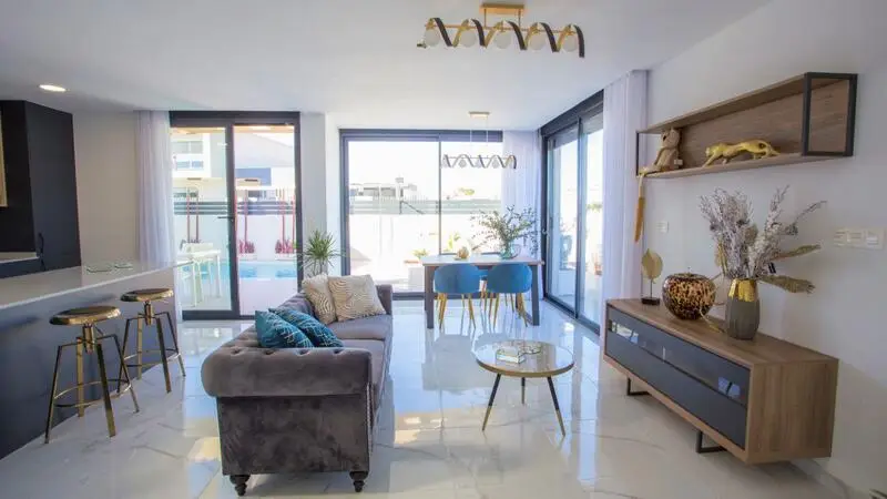 Villa en Venta Los Montesinos 3 Dormitorios