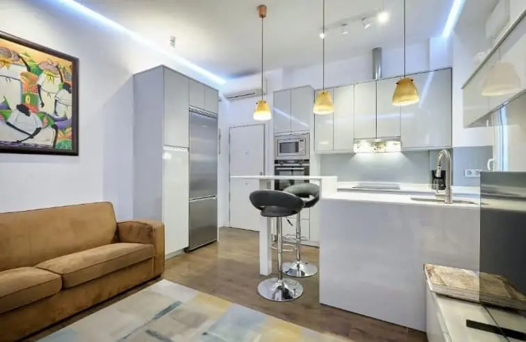 Inversion en Madrid: Cuatro Inmuebles en Plaza Espa	
	
	
a