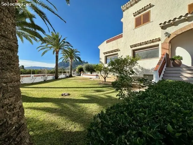Chalet En Venta En Els Poblets, Alicante