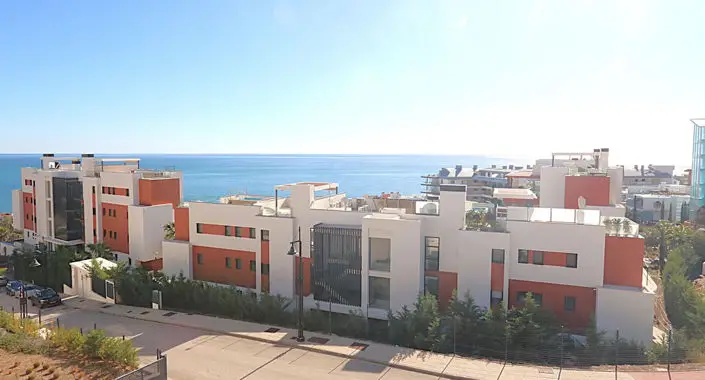 Ático en Venta 2 Dormitorios Carvajal Fuengirola Costa del Sol