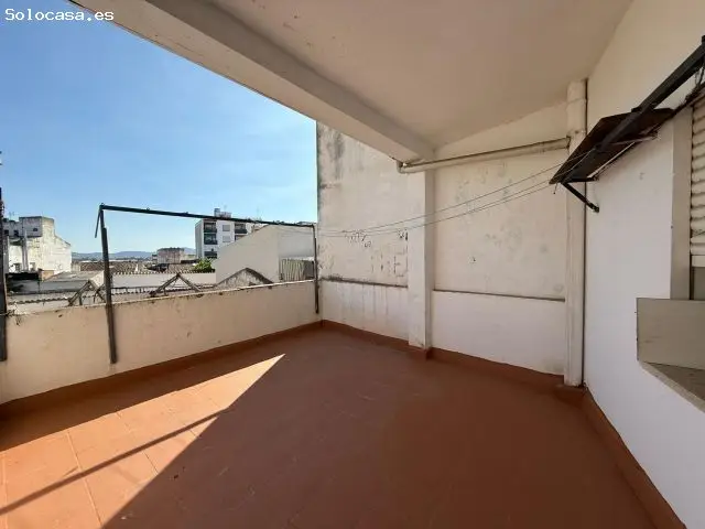 Piso con Ascensor en Mérida Centro para Reformar