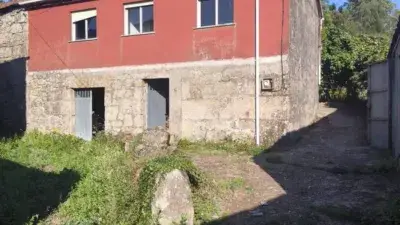Casa Rustica en Venta Ponteareas 3 Dormitorios Garaje y Galpon