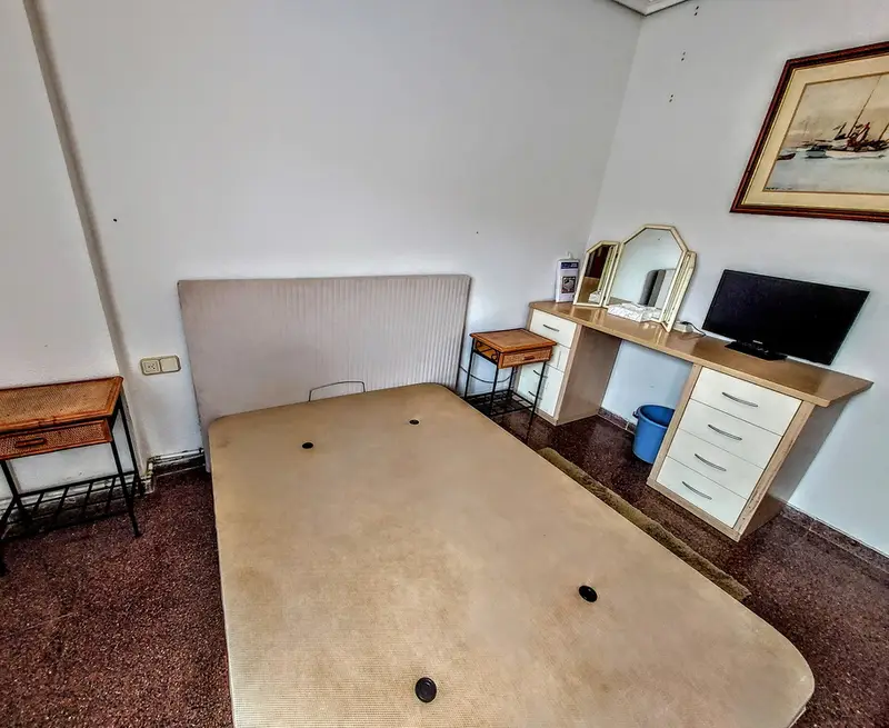 Apartamento 3 Dormitorios Turis