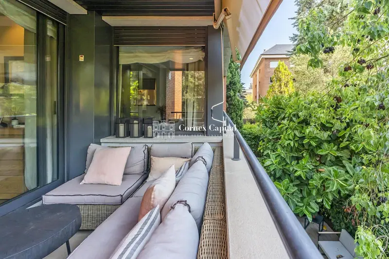 Apartamento en alquiler en Les Tres Torres, Barcelona ciudad, Barcelona