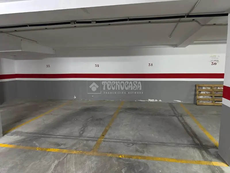 Plaza de Garaje en Venta en C Murillo