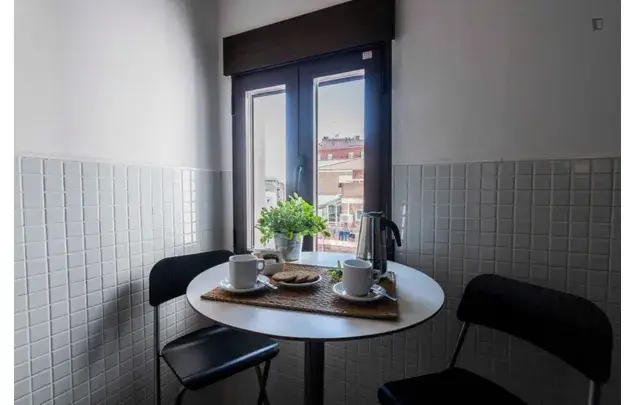 Alquiler Apartamento 1 Dormitorio Granada 3-24 Meses