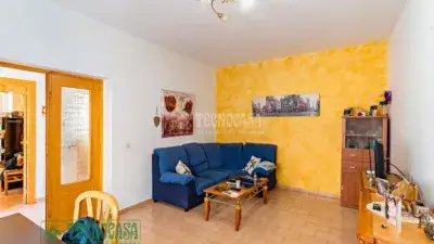 Casa adosada en venta en Calle de Silva