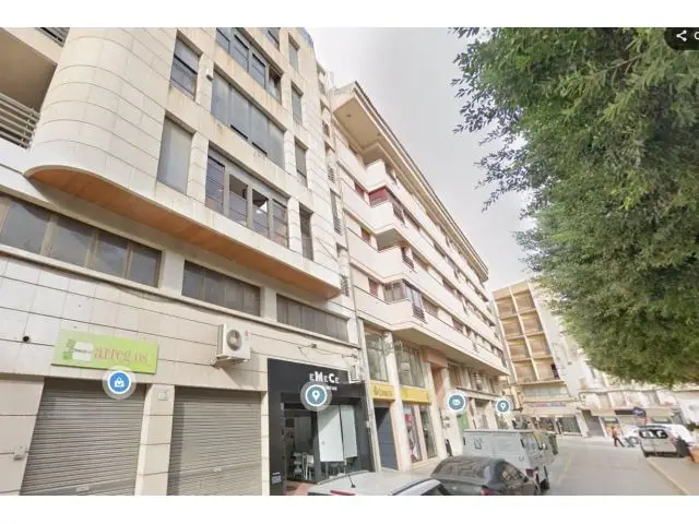 Amplia Vivienda Plaza Nueva Orihuela 175m2 4 Dormitorios