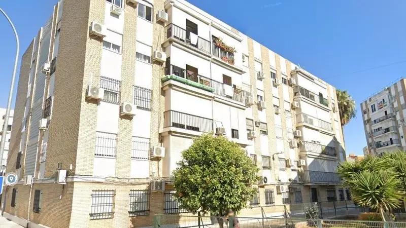 Vivienda Sevilla Grupo Miraflores Parque Venta Inmueble Sin Posesion