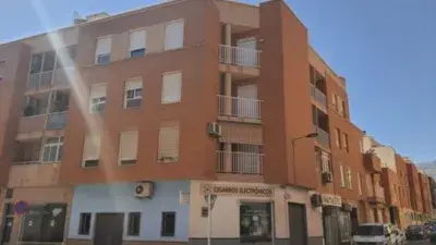 Piso en venta en Calle de los Hermanos Alférez, 1