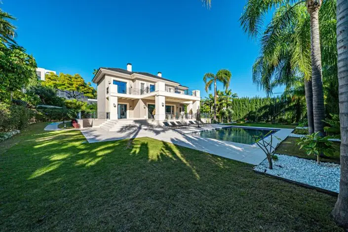 Villa de Lujo 6 Dormitorios en Los Flamingos Marbella