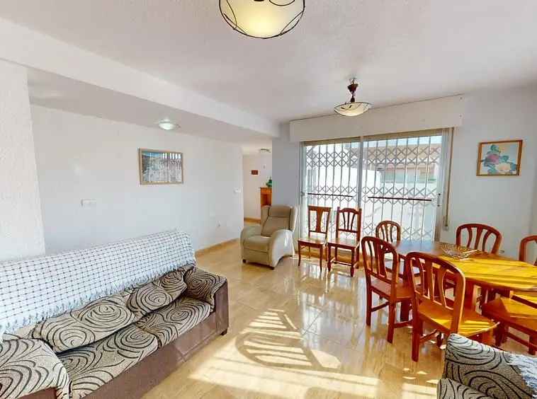 Apartamento en Los Alcázares 3 Dormitorios Cerca de la Playa