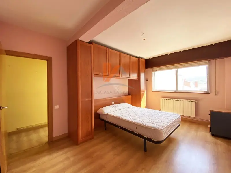 Venta de piso en Centro (Santiago de Compostela), Ensanche - Sar