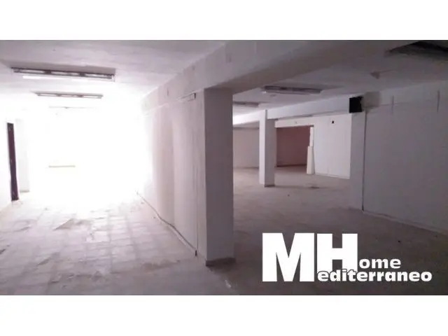 Local Comercial 535m2 en Almenara Castellon