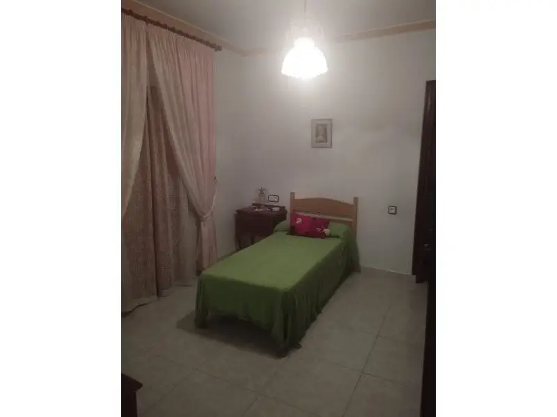 Venta Casa con Vistas Riogordo - Familia - 6 Dormitorios