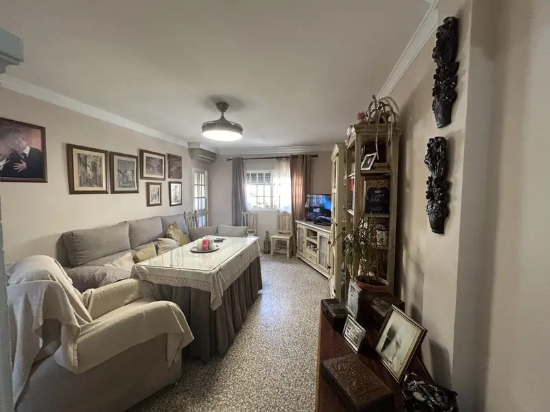 Venta Piso 72m² 3 habitaciones Tomares