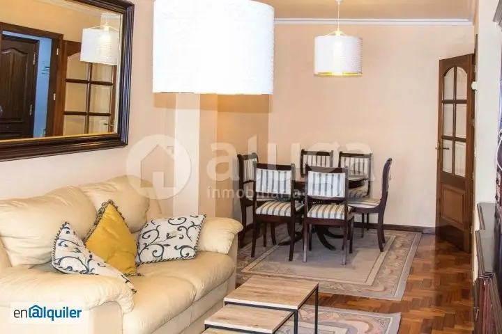 Alquiler Piso 4 Dormitorios 2 Baños Terraza Casco Viejo Vigo