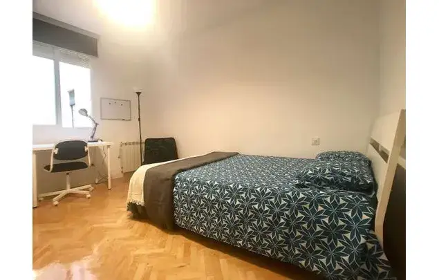 Apartamento en Malasaña 6 Dormitorios Centro de Madrid